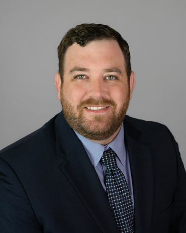 Meet Dr. Logan Vincent | Iowa Cataract Surgeon